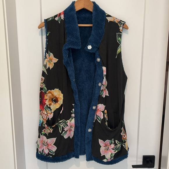 JOHNNY WAS reversible Vicney Lagoon blue faux fur vest topper pockets large - Picture 6 of 14